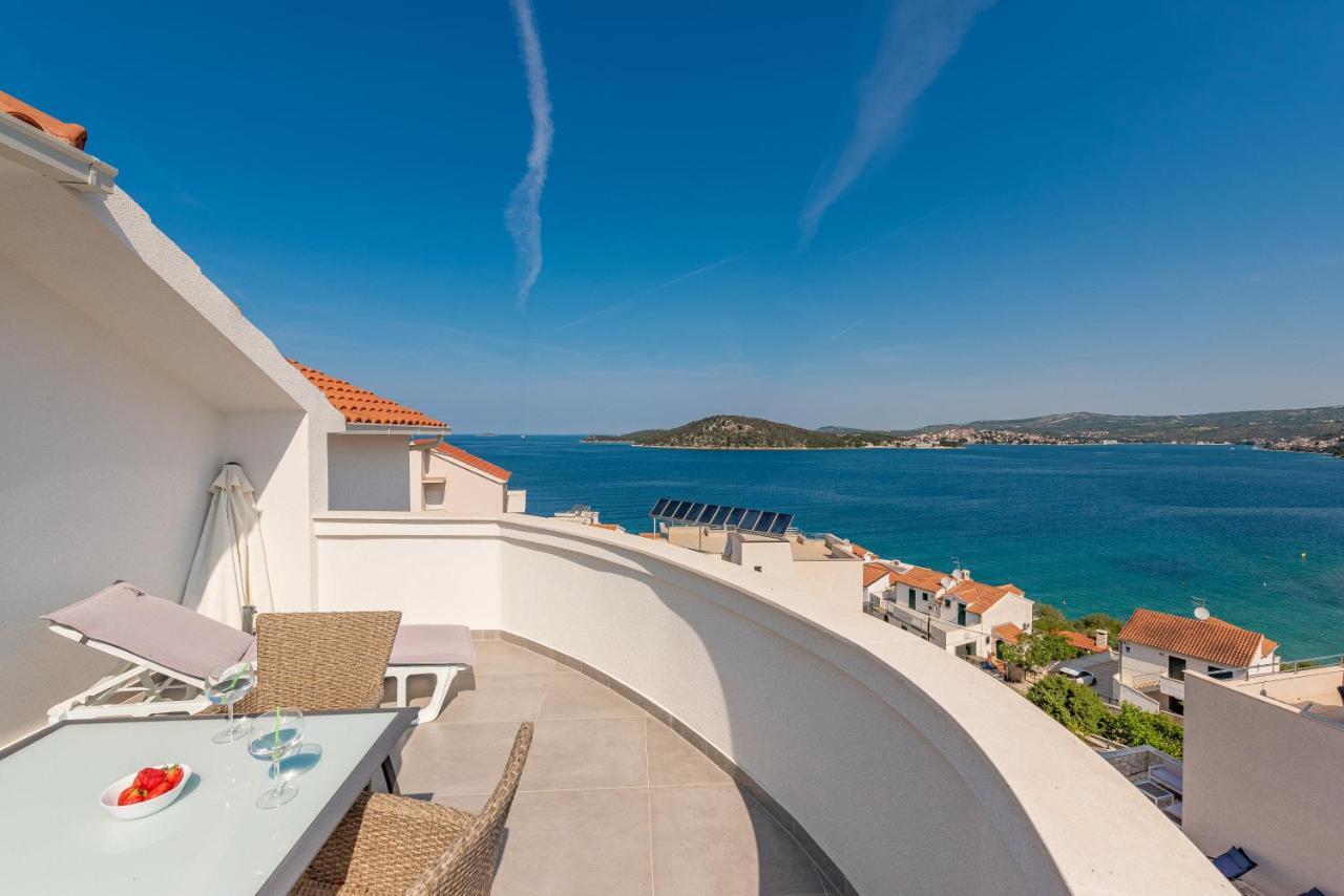 Villa Mona Apartments Ражань Экстерьер фото