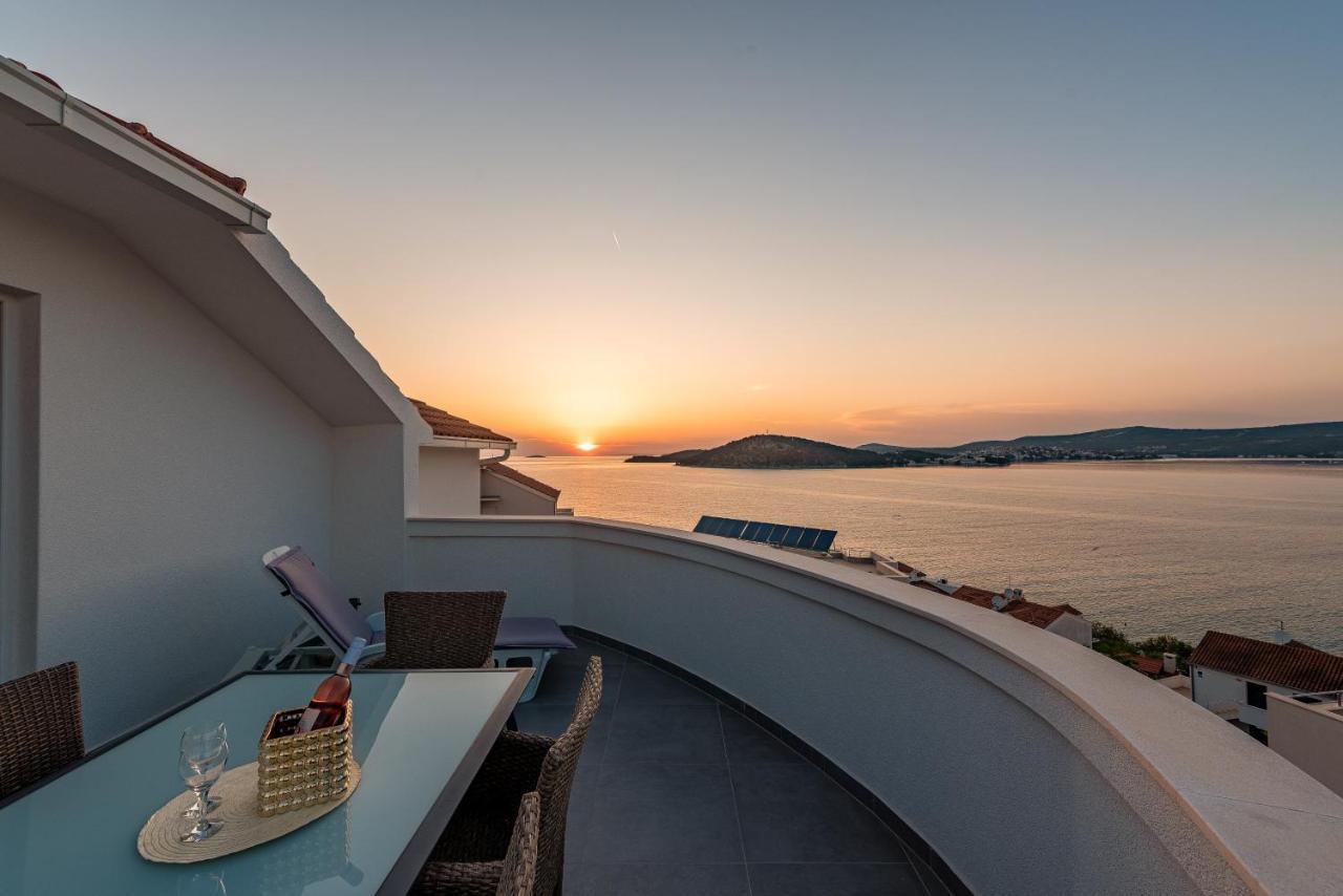 Villa Mona Apartments Ражань Экстерьер фото