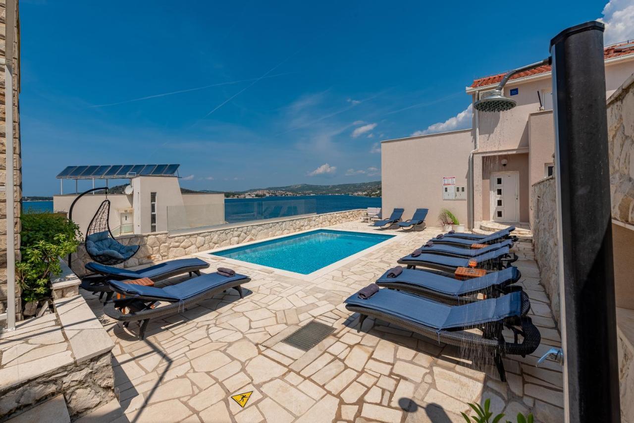 Villa Mona Apartments Ражань Экстерьер фото